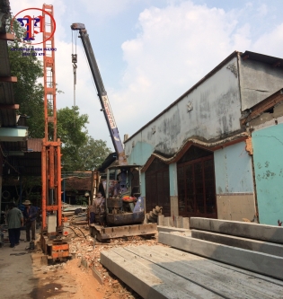 Cty XD THIÊN PHƯỚC tiến hành công tác ép cọc 